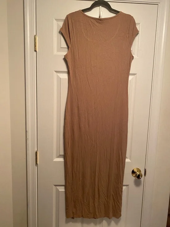 Pretty Garden Everyday Scoop Neck Maxi Dress in Tan…size XL - Picture 2 of 5